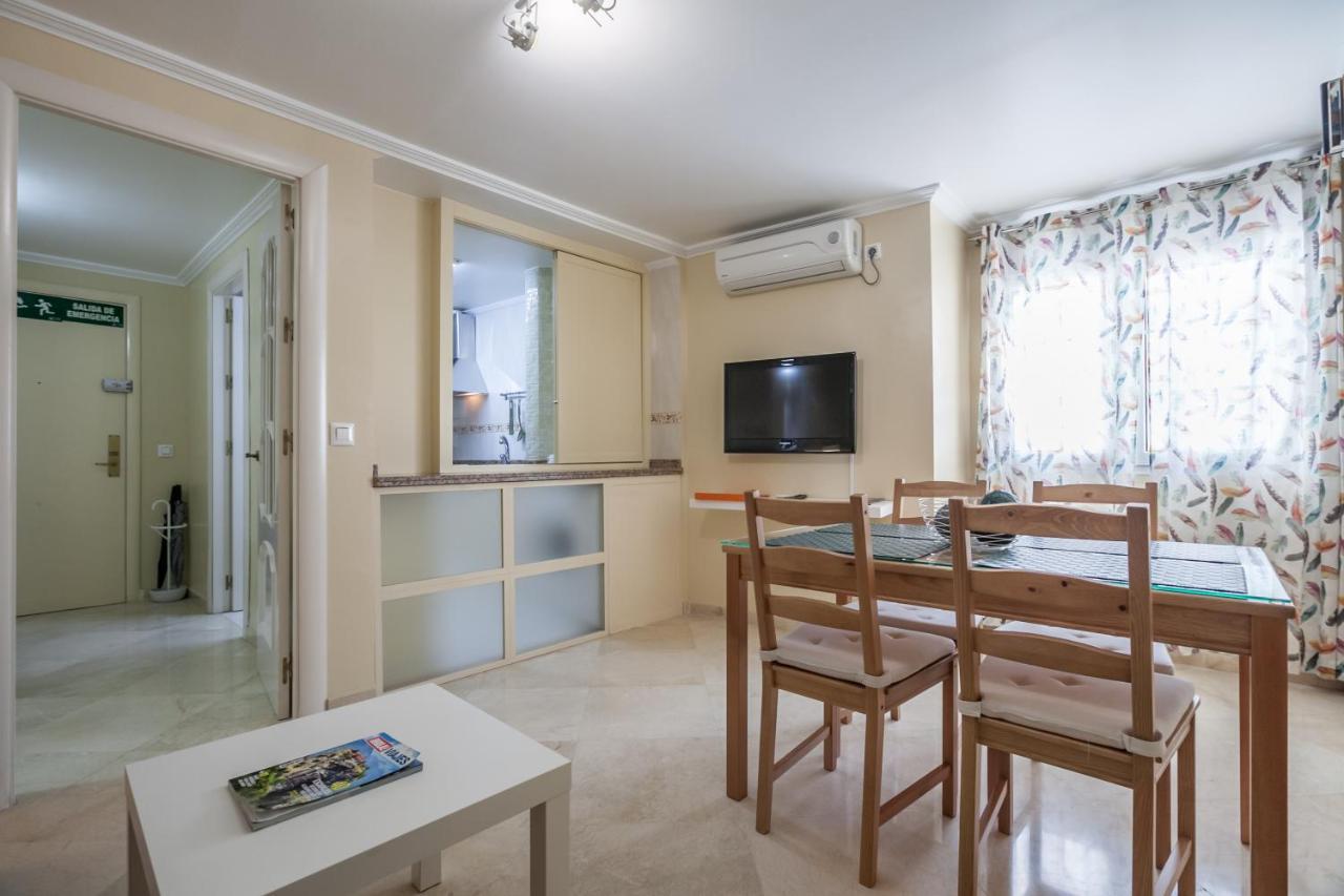 Acogedor Apartamento Junto A La Plaza Del Salvador Севилья Экстерьер фото